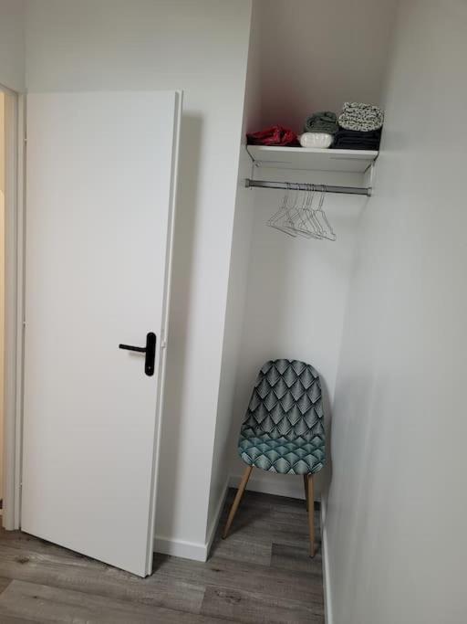 Changé Appartement Proche Circuit מראה חיצוני תמונה